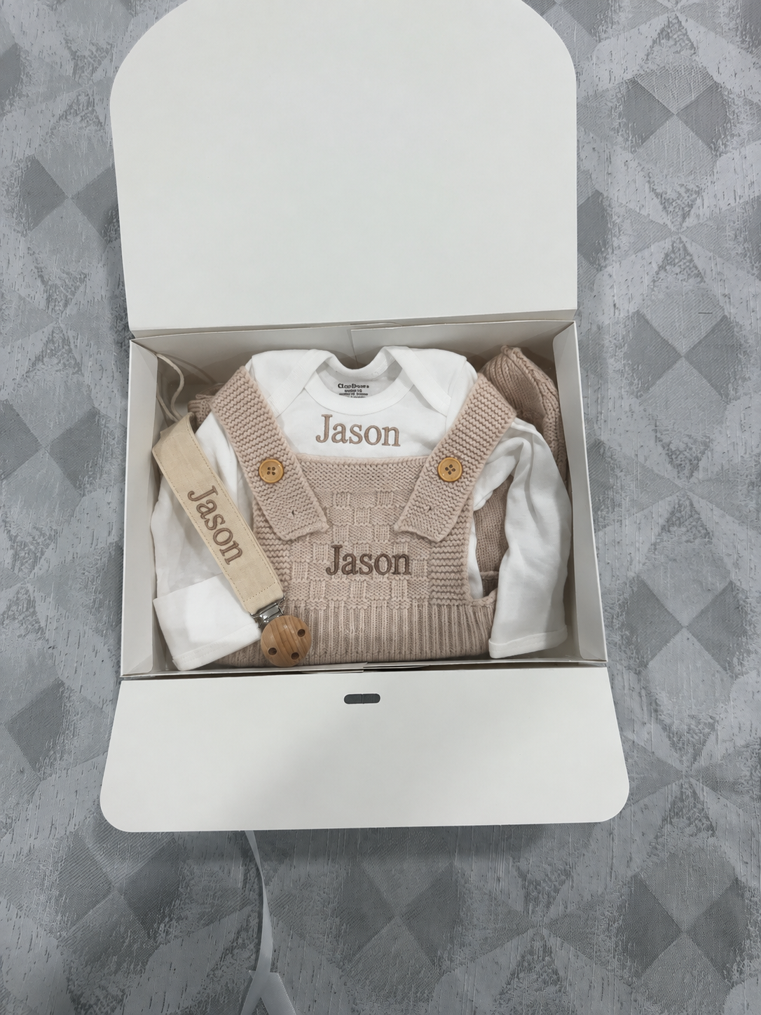 Personalized Baby Knit Gift Set 🤎